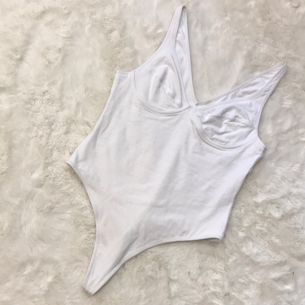 Aritzia The Group by Babaton Thong Bodysuit